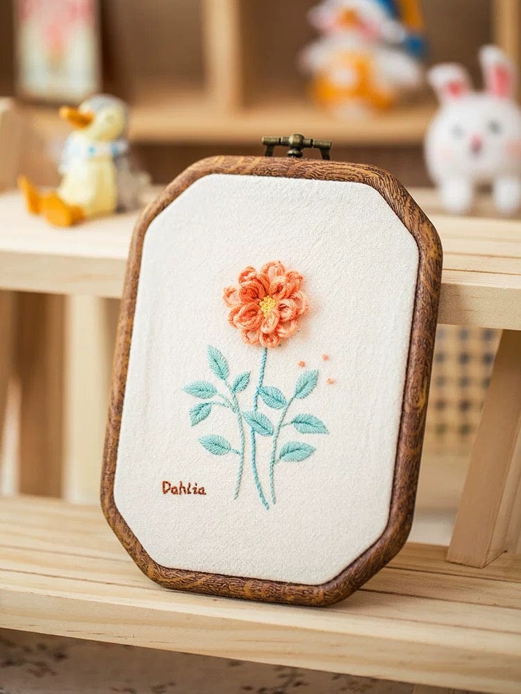 New Arrivals 3D Floral Beginner Embroidery Kit with Wooden Frame