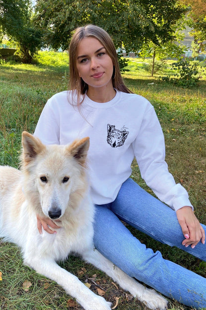 CUSTOM EMBROIDERED PET PORTRAIT SWEATSHIRT